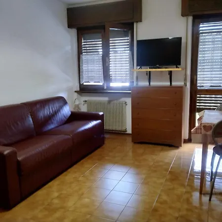 شقة Breakfast Around The Mountains Nebbiu