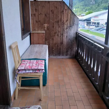 Breakfast Around The Mountains *